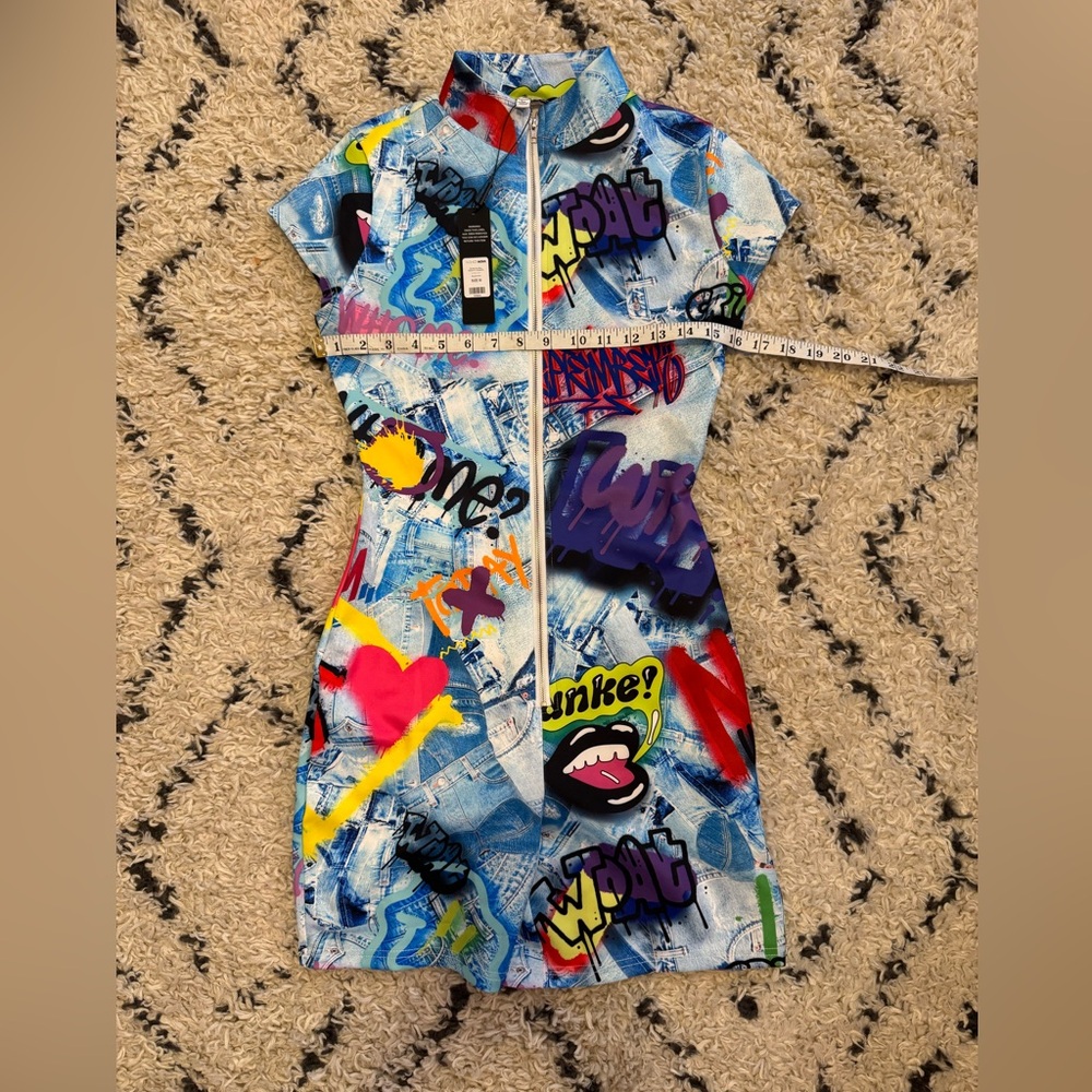Woman Graffiti Zip Front Romper Size M